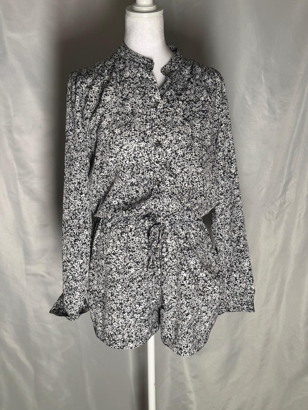 Michael Kors White and Black Long sleeve Romper